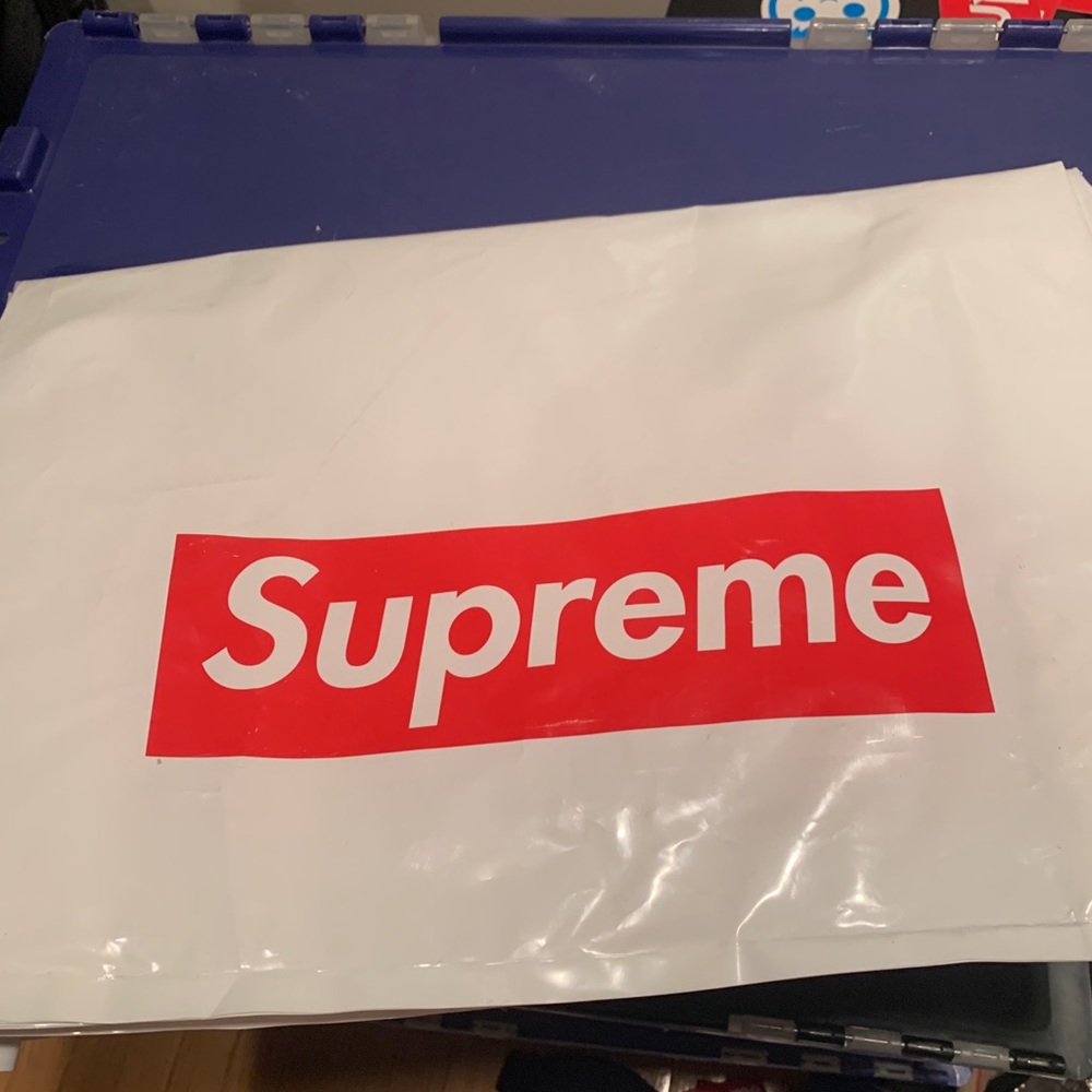 Supreme bundle - Picture 3 of 13